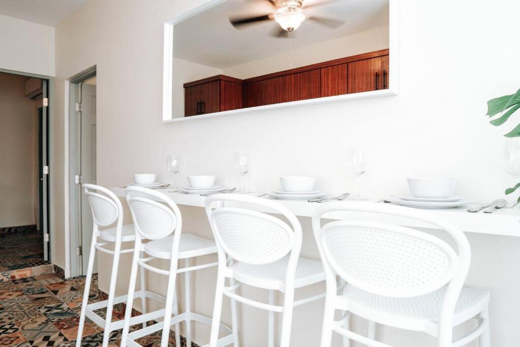 Comfy & Bright Apt @ Calle Loiza - Walk To Beach / Calle Loiza Abajo -N San Juan Exterior foto